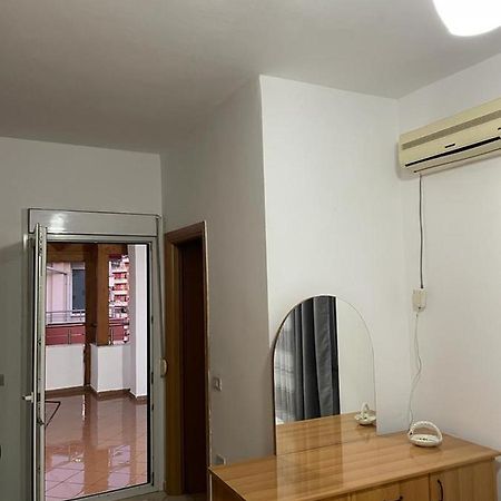 Rooftop Apartament Alexandria فلورا المظهر الخارجي الصورة