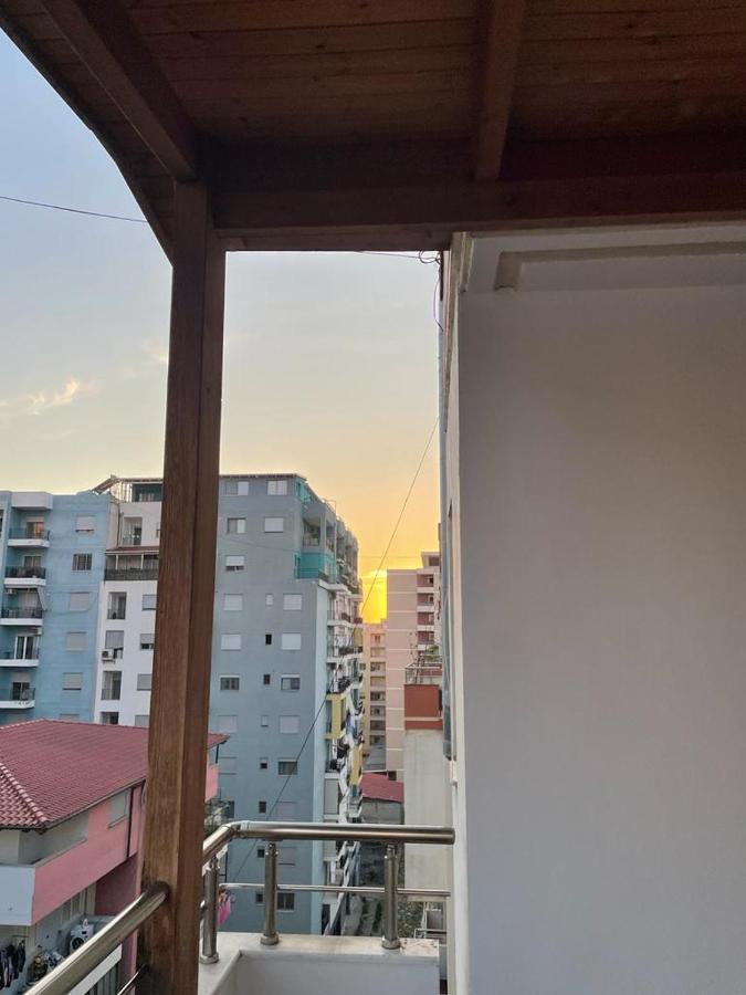 Rooftop Apartament Alexandria فلورا المظهر الخارجي الصورة