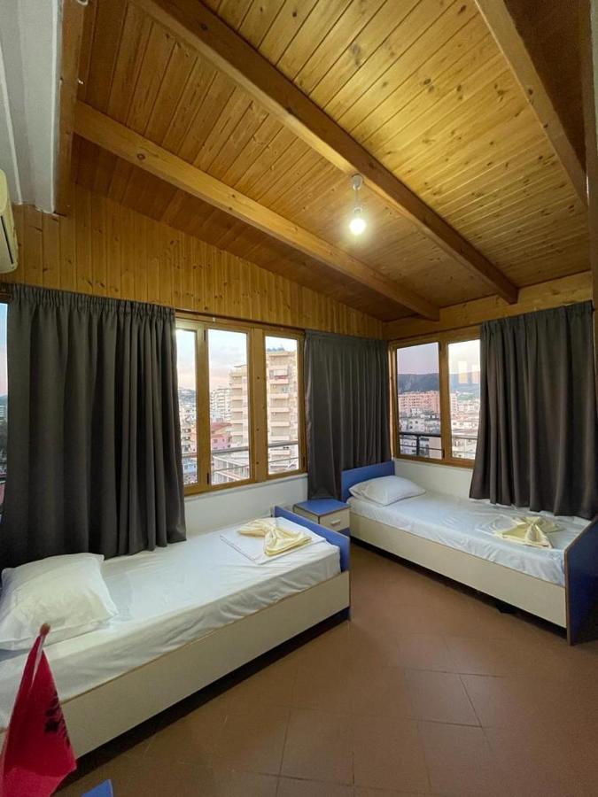 Rooftop Apartament Alexandria فلورا المظهر الخارجي الصورة