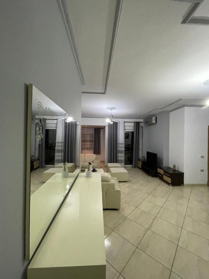 Rooftop Apartament Alexandria فلورا المظهر الخارجي الصورة